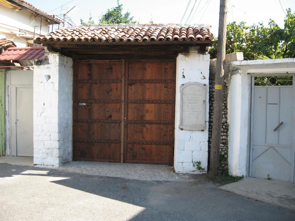 Pashko Vasa Guesthouse Shkodër Exteriör bild